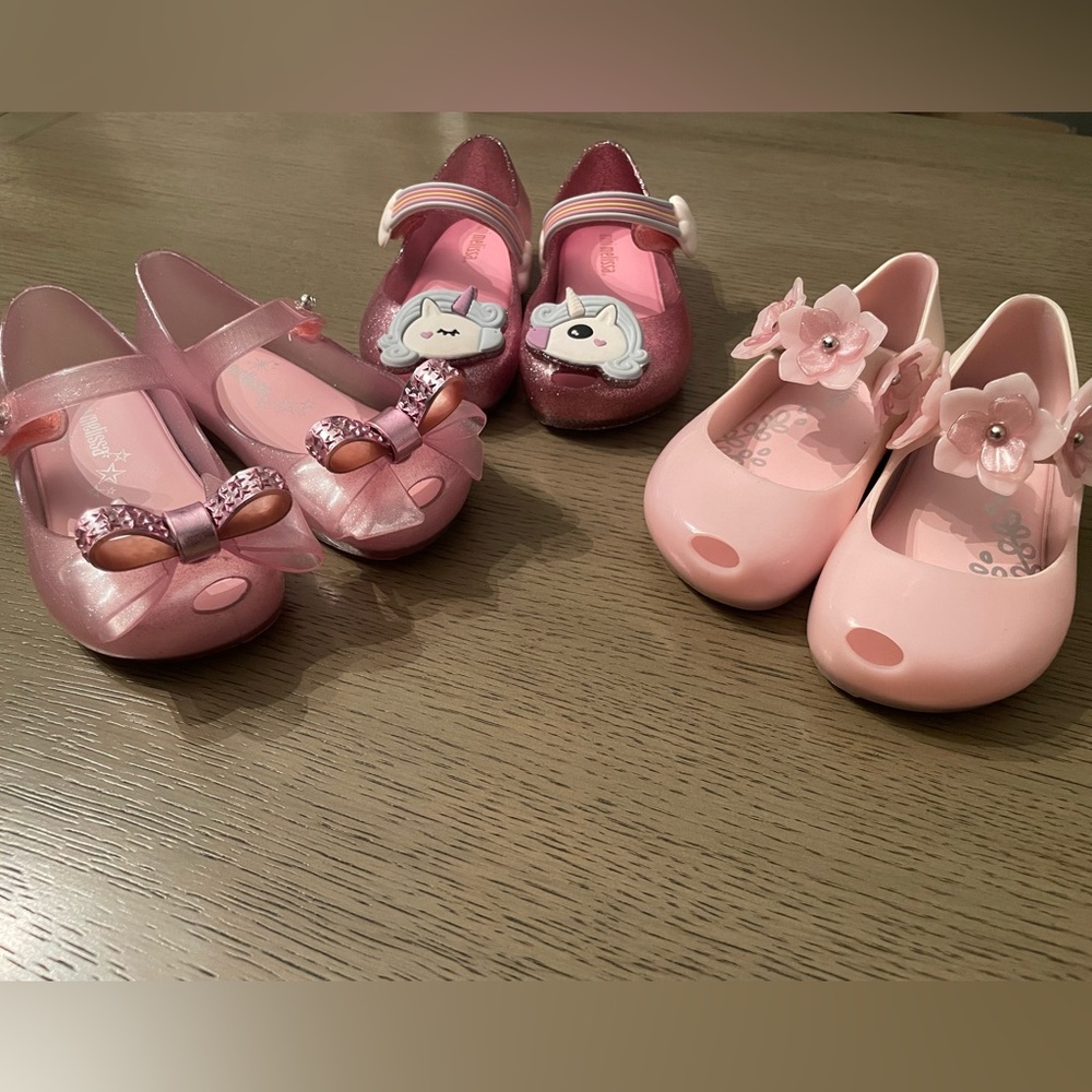 3 pairs Mini Melissa EUC toddler size 7 shoes